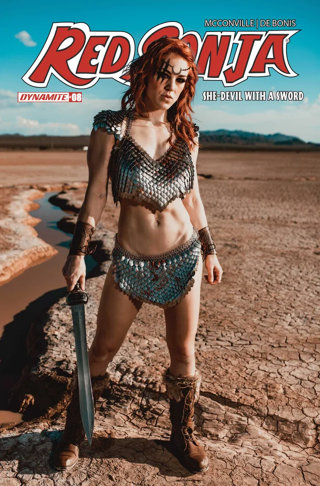 Tapa de Red Sonja She Devil With A Sword #8 · Cover E Cosplay Molly Stewart Var