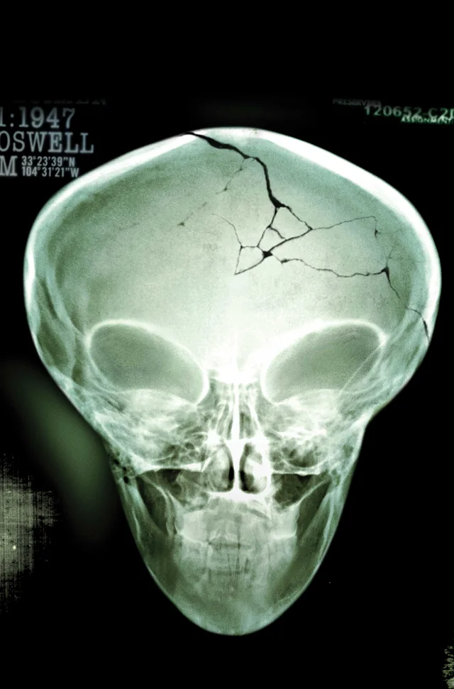 Tapa de X Files #1 · Cover G Roswell Photo Foil Var